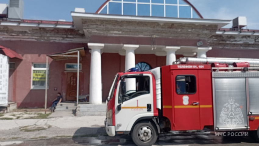В Самаре на Губернском рынке произошел пожар