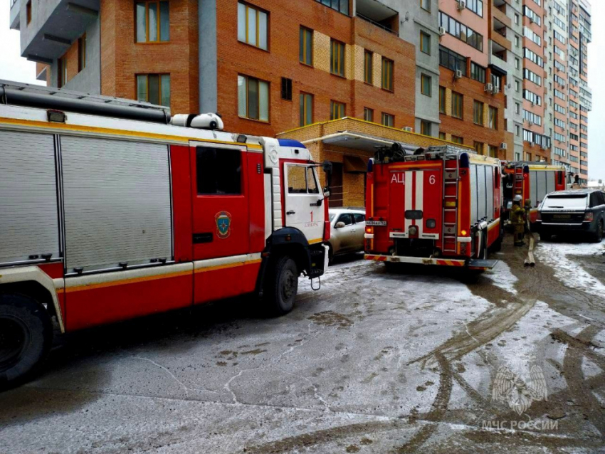 25 человек эвакуировали из дома на улице Советской Армии из-за пожара 