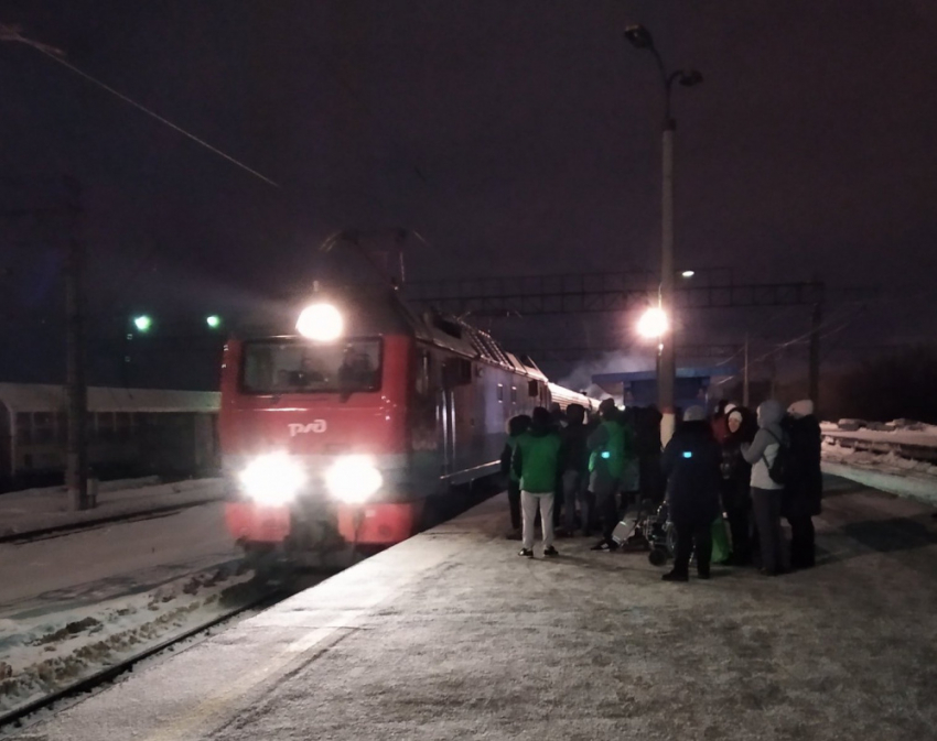 В родительских чатах в Самаре собирают еду для беженцев