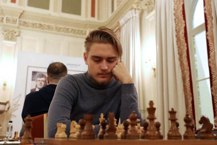 Тольяттинский шахматист Алексей Гребнев досрочно стал чемпионом мира до 18 лет