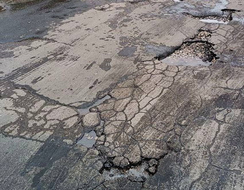 Жители улицы Силовая ждут ремонт дорог с апреля