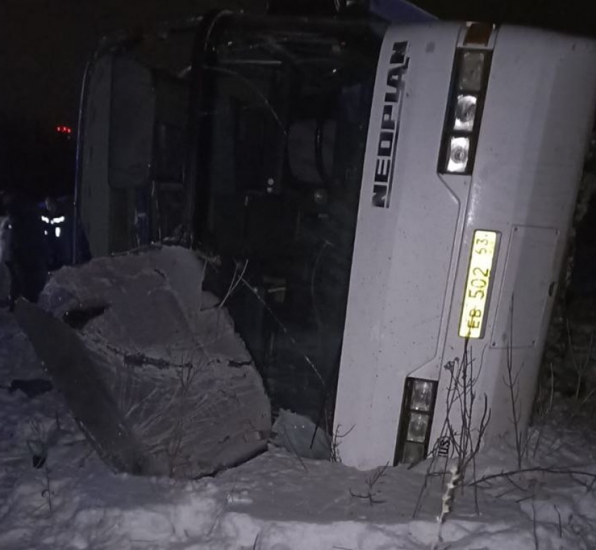 Два человека погибли в ДТП с автобусом, который направлялся из Нижнего Новгорода в Тольятти