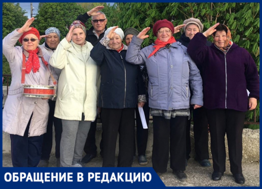 В посёлке Озёрный аллея сирени стала похожа на кладбище