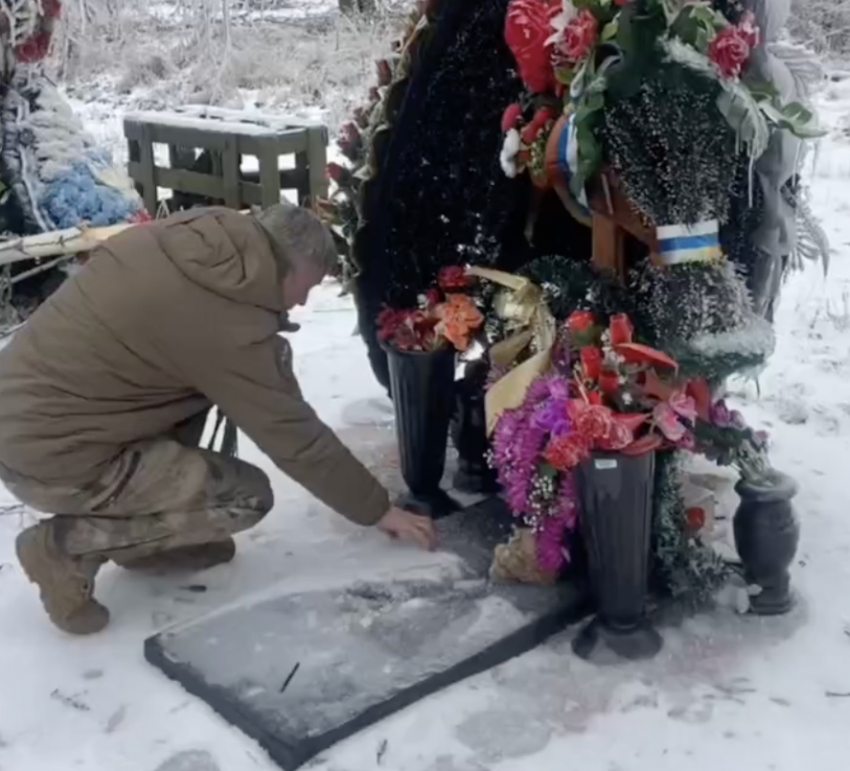 «Нас не сломить!»: самарский фонд почтил память погибших в Макеевке