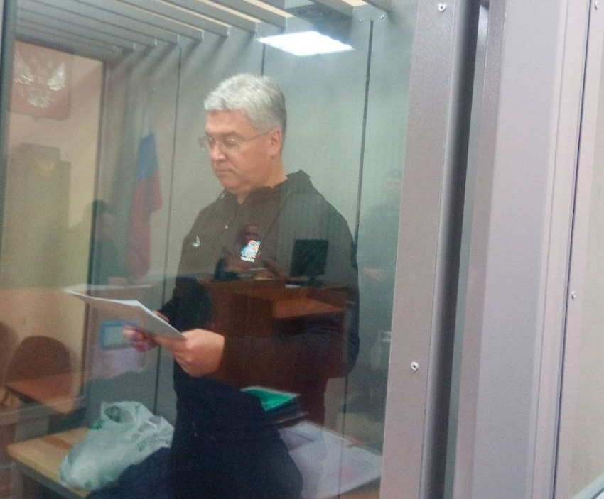 Бывшему председателю правительства Самарской области Виктору Кудряшову продлили арест на 2 месяца