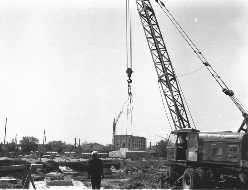 Строительство технического архива.1968 г..jpg